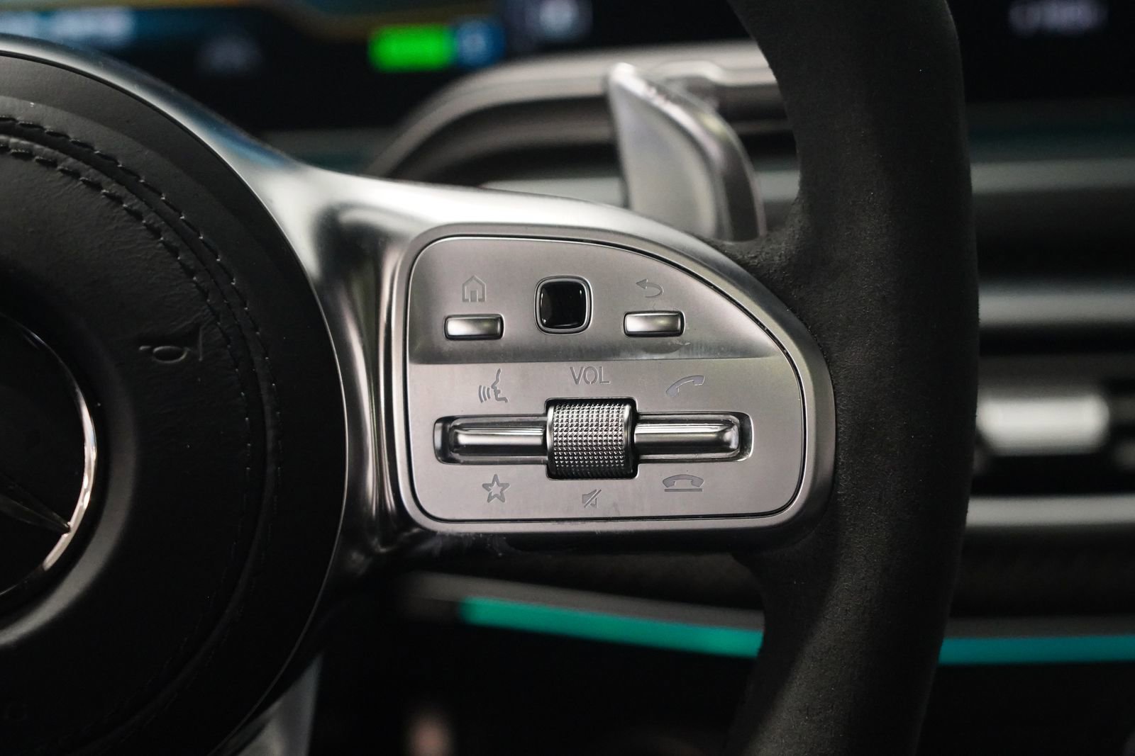 Certified 2023 Mercedes-Benz GLS 63 AMG 4MATIC image 19