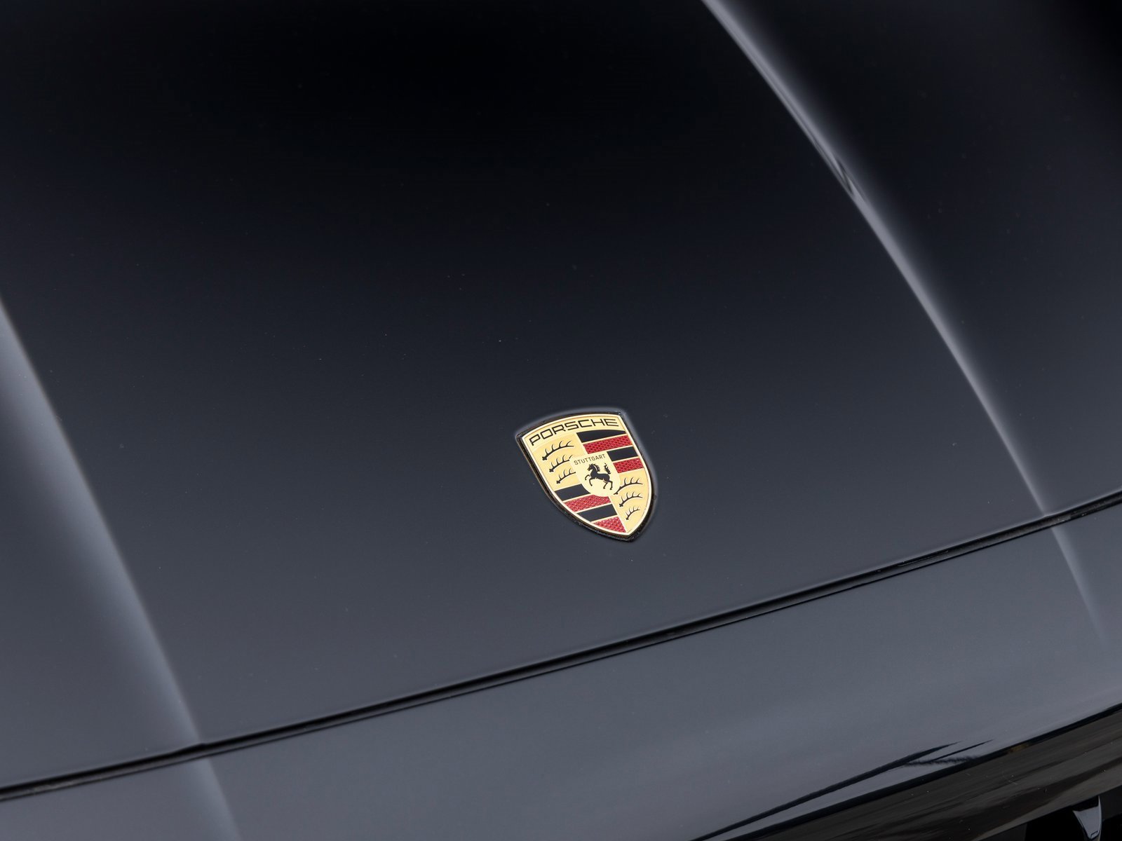 New 2025 Porsche Cayenne GTS image 15