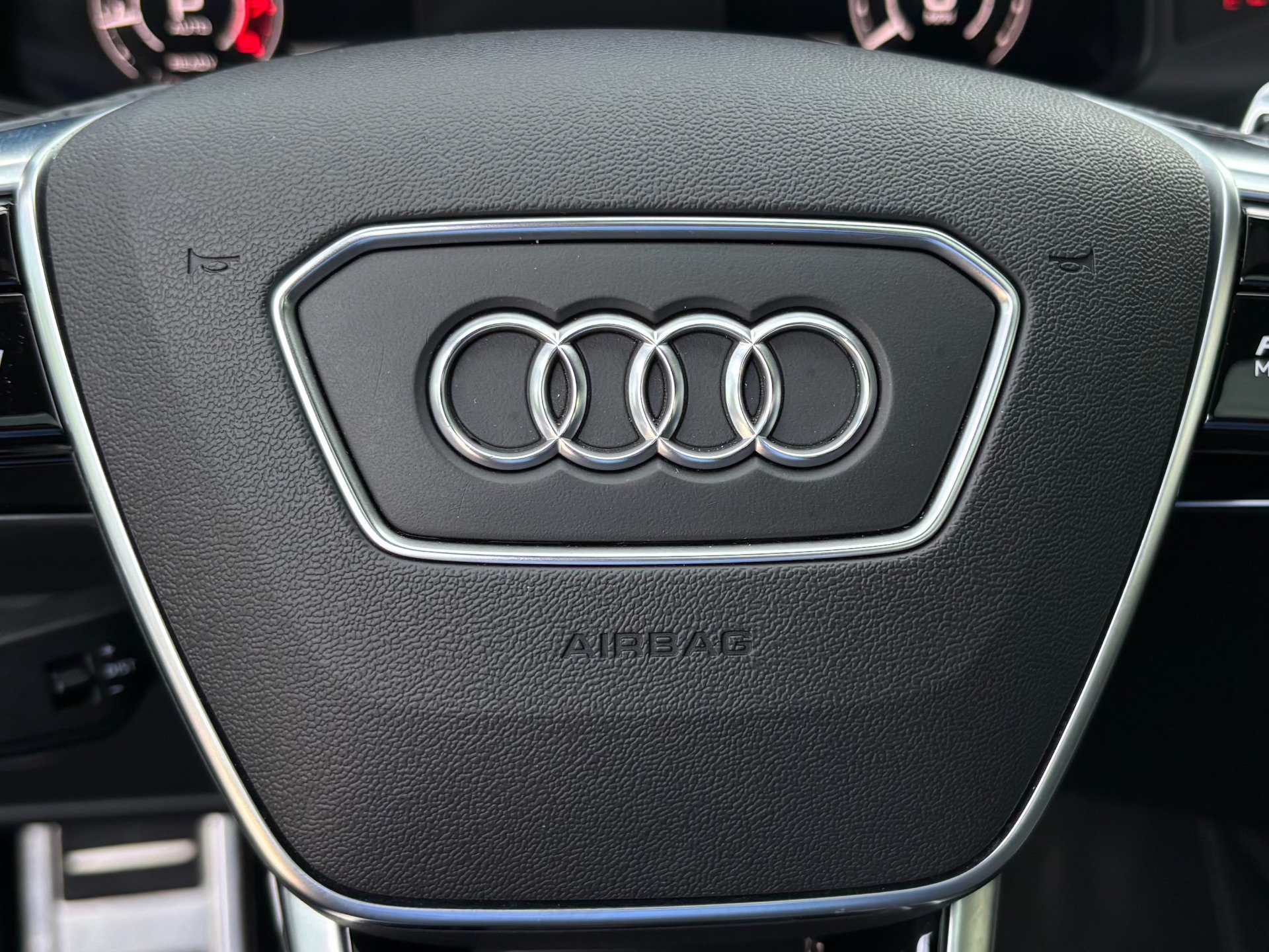 Used 2021 Audi RS 6 AWD/4WD image 27