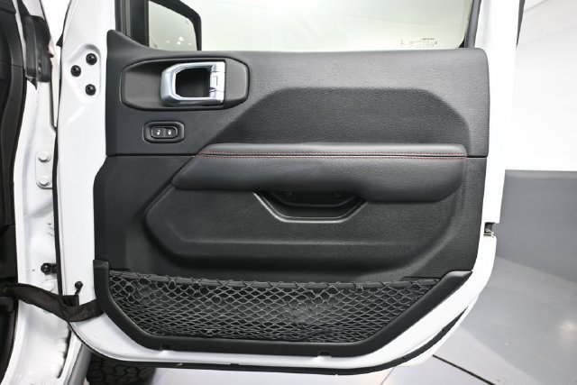 Used 2019 Jeep Wrangler Unlimited Rubicon AWD/4WD image 39