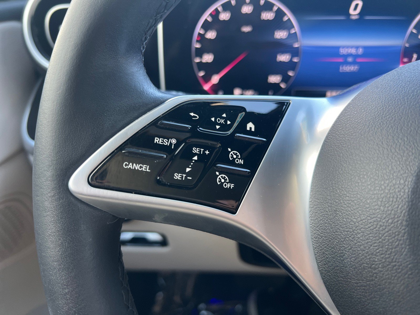 Certified 2023 Mercedes-Benz GLC 300 image 25