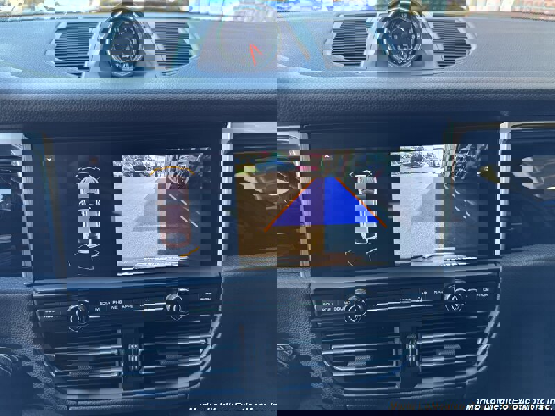 Used 2021 Porsche Macan image 36