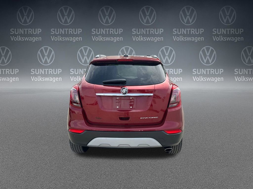 Used 2021 Buick Encore Preferred w/ Safety Package II FWD image 5