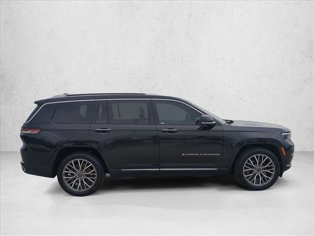 Used 2021 Jeep Grand Cherokee L Summit image 4