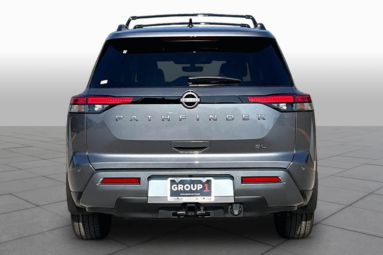 New 2026 Nissan Pathfinder SL FWD image 4