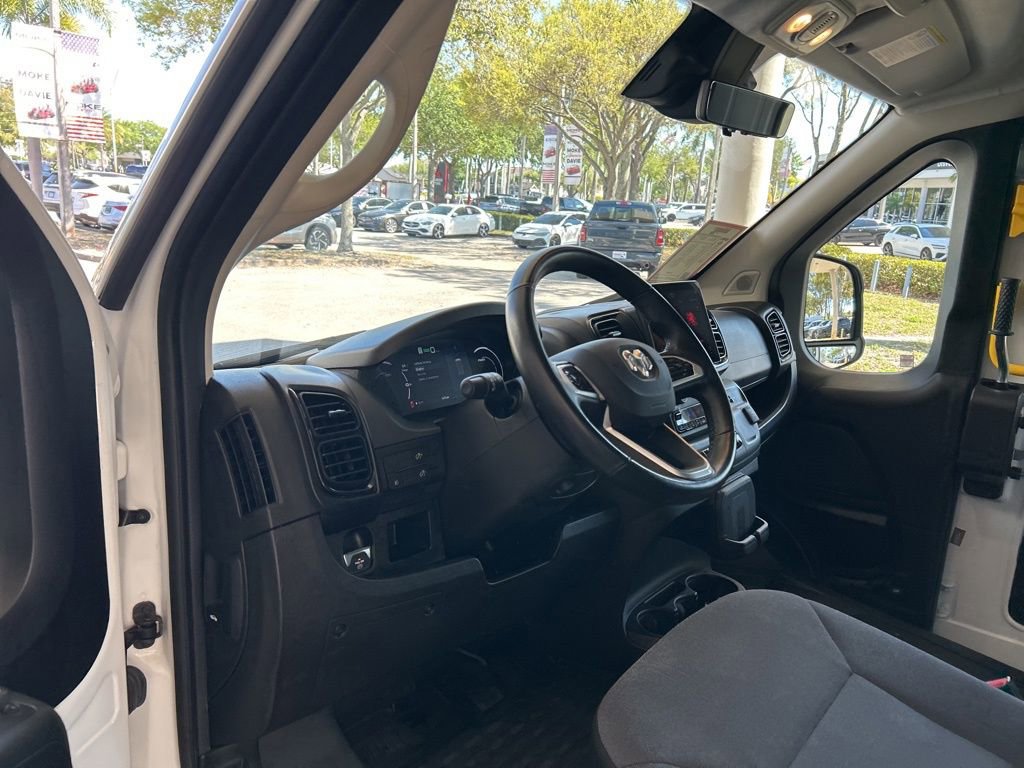 Used 2024 RAM ProMaster 3500 w/ Delivery Van Package image 6