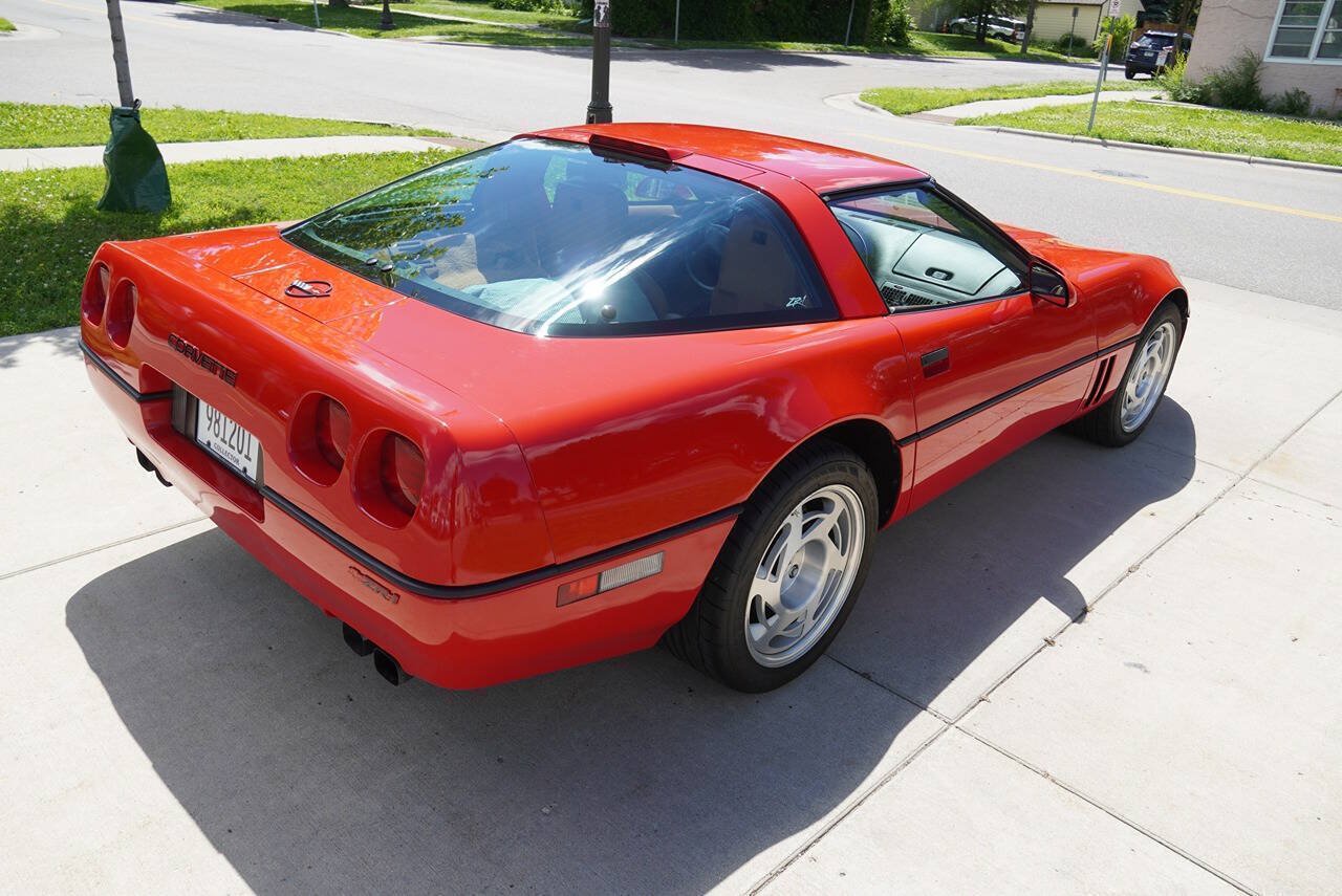 Used 1990 Chevrolet Corvette ZR-1 RWD image 14