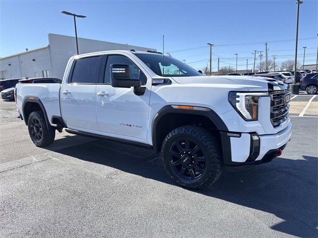 Used 2024 GMC Sierra 2500 AT4 w/ AT4 Premium Plus Package image 6