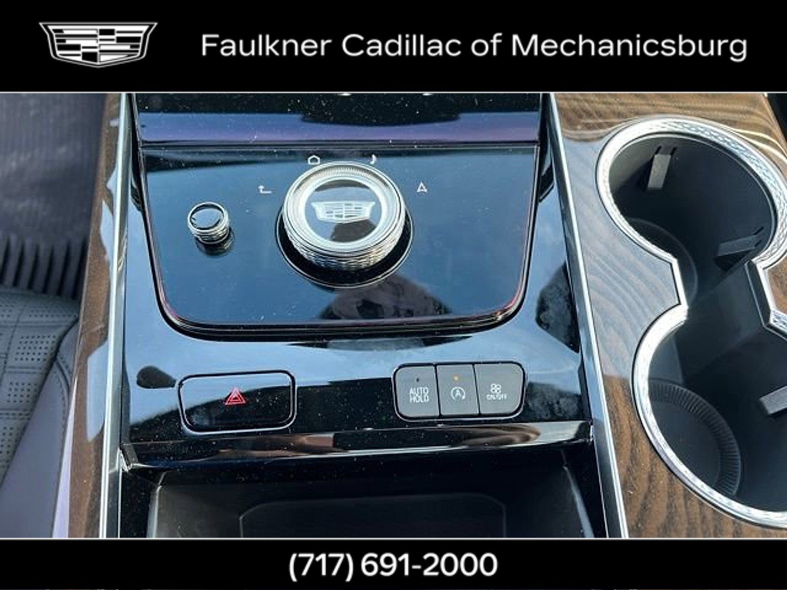 Certified 2026 Cadillac Escalade ESV Platinum Sport w/ LPO, ONYX Package AWD/4WD image 28