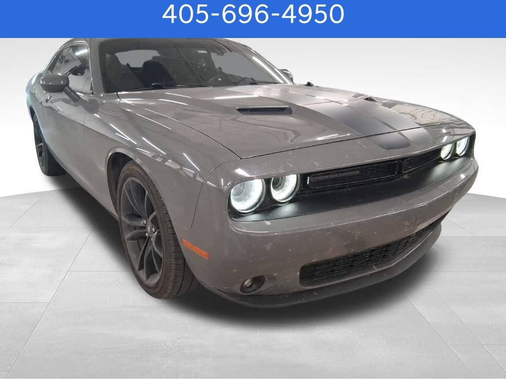 Used 2017 Dodge Challenger SXT Plus image 2