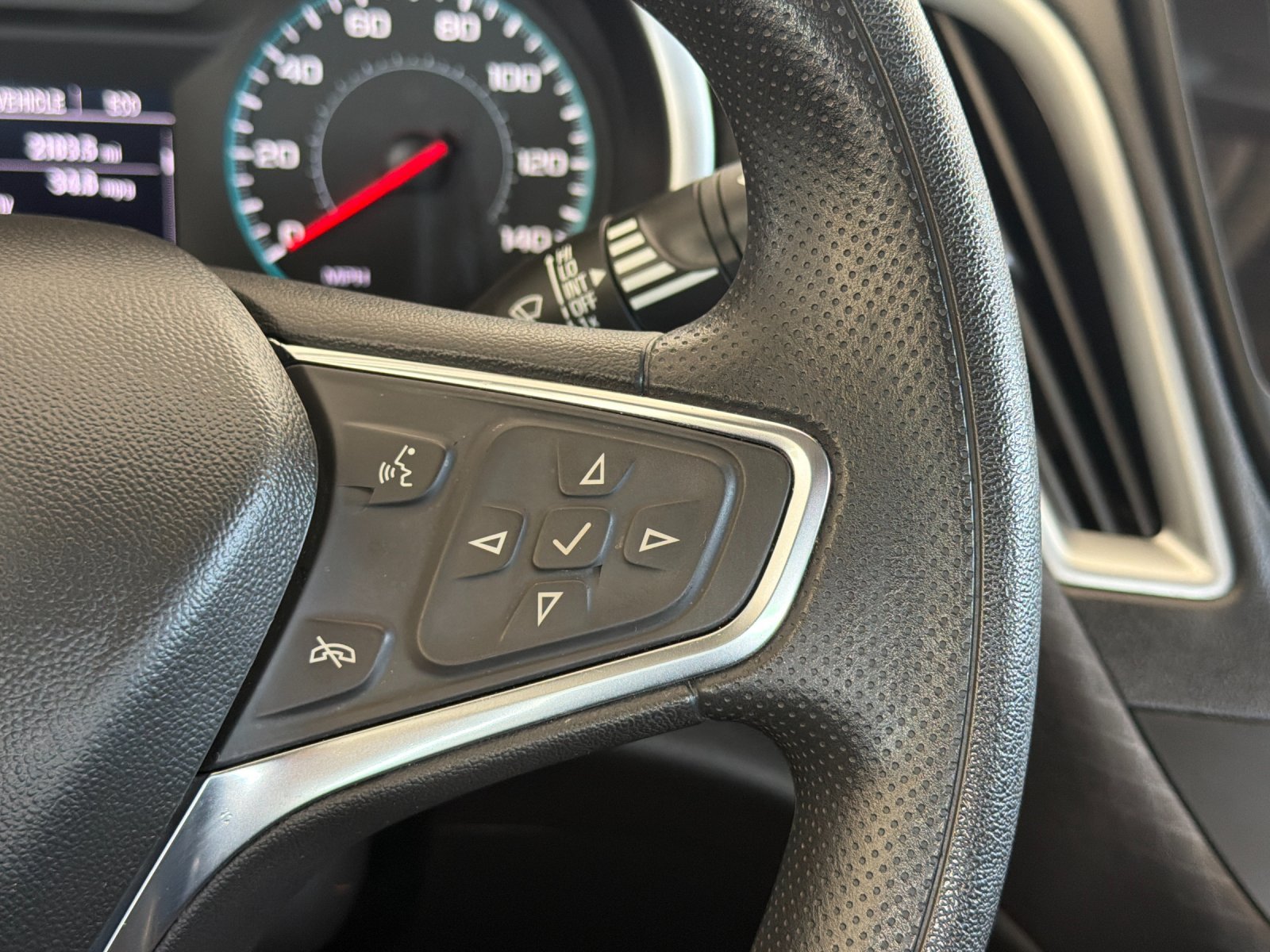 Used 2024 Chevrolet Malibu LT FWD image 27