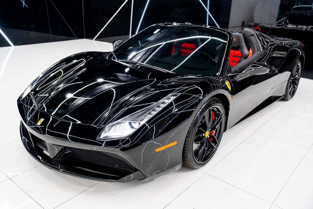 Used 2019 Ferrari 488 Spider image 10