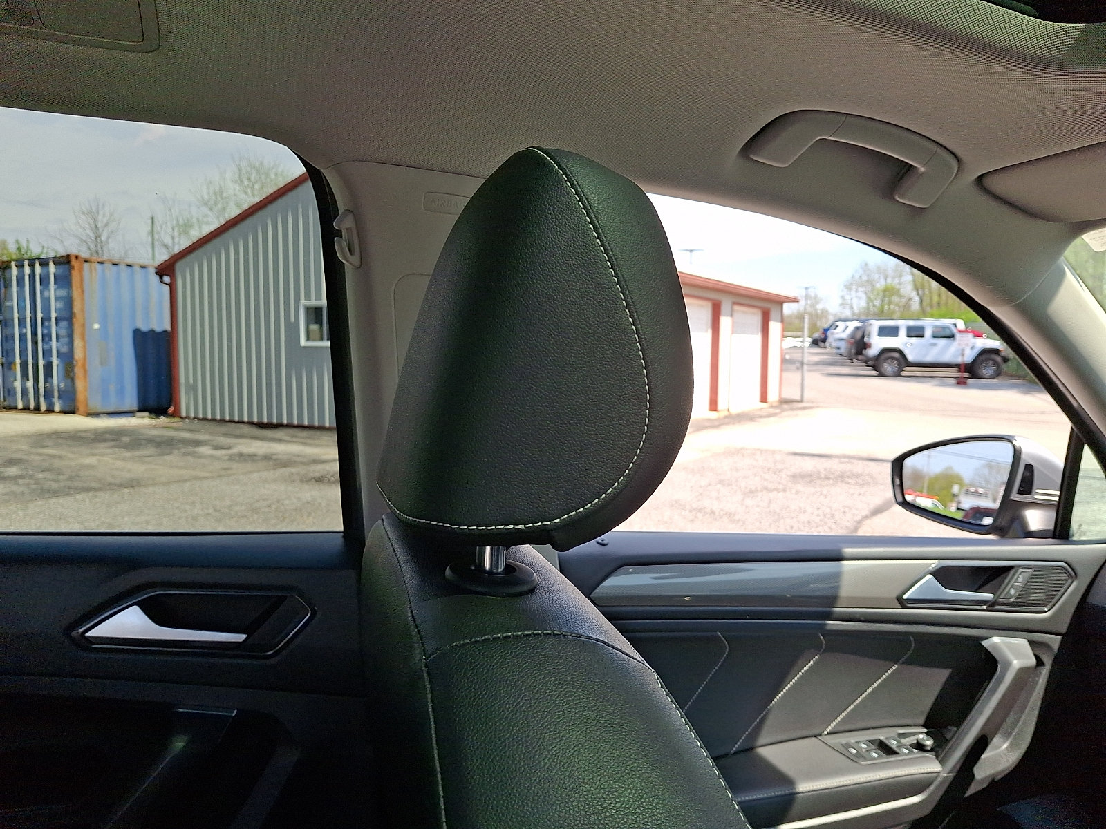 Used 2022 Volkswagen Tiguan SE AWD/4WD image 14