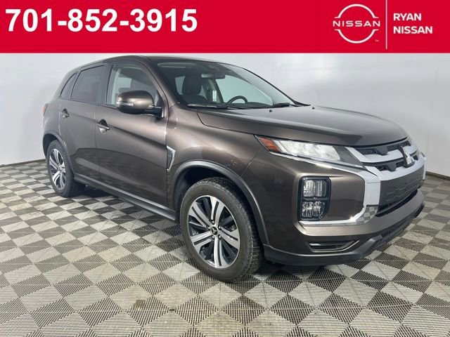 Used 2024 Mitsubishi Outlander Sport SE image 1