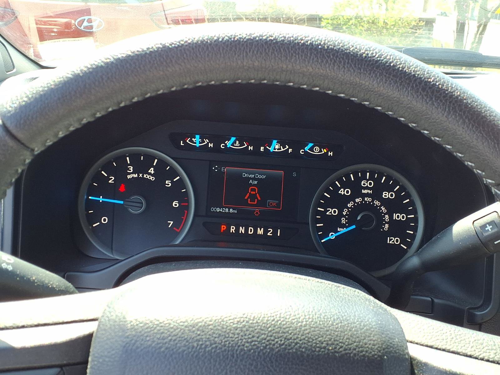 Used 2016 Ford F150 XLT w/ Equipment Group 302A Luxury image 4