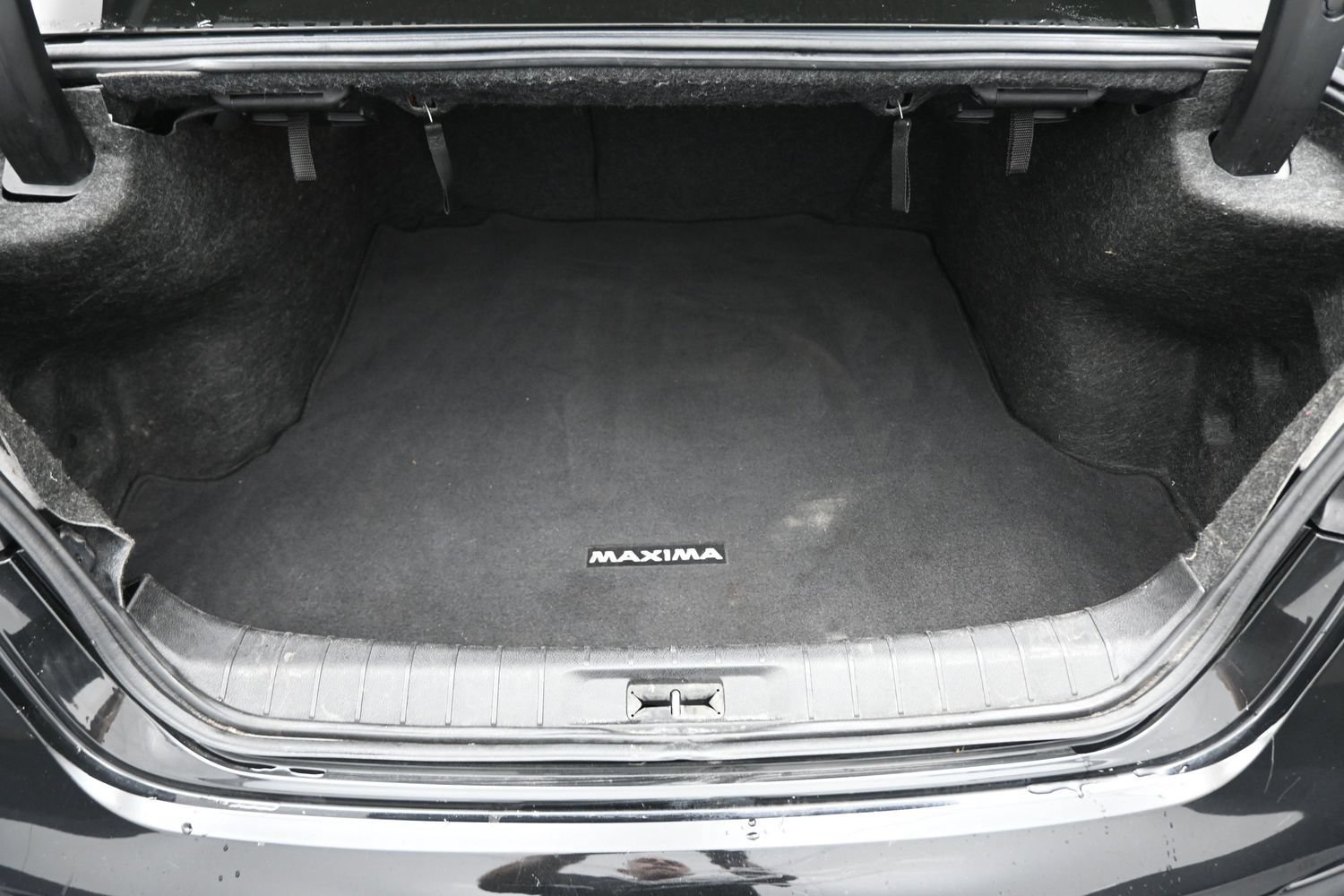 Used 2023 Nissan Maxima SV w/ Floor Mat Group FWD image 12