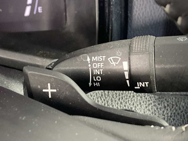 Used 2025 Toyota Camry SE w/ Convenience Package AWD/4WD image 19