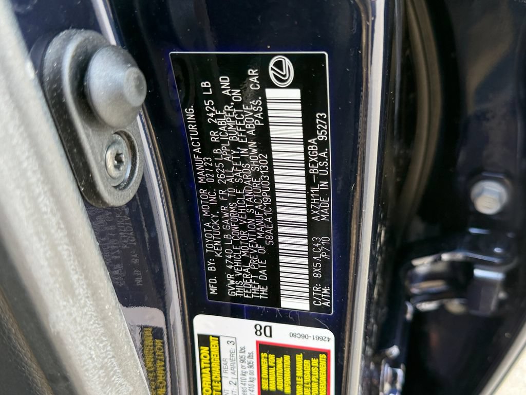 Certified 2023 Lexus ES 300h w/ Accessory Package (Z1) FWD image 28