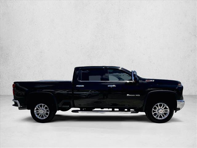 Used 2025 Chevrolet Silverado 3500 LTZ w/ LTZ Plus Package AWD/4WD image 5