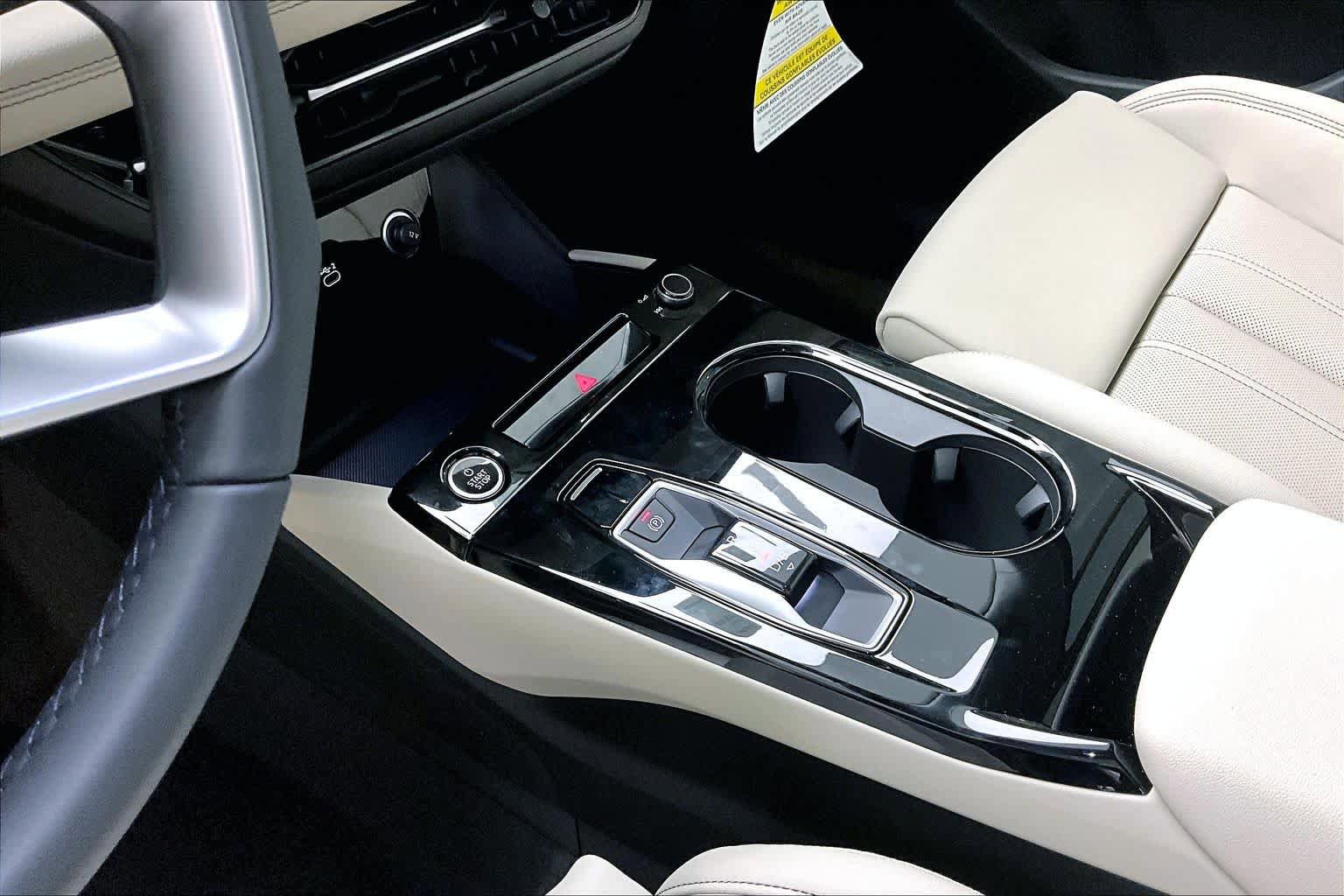 New 2027 Audi Q6 e-tron Premium Plus AWD/4WD image 7