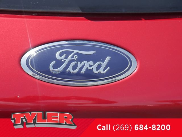Used 2022 Ford Escape SEL w/ Technology Package AWD/4WD image 16