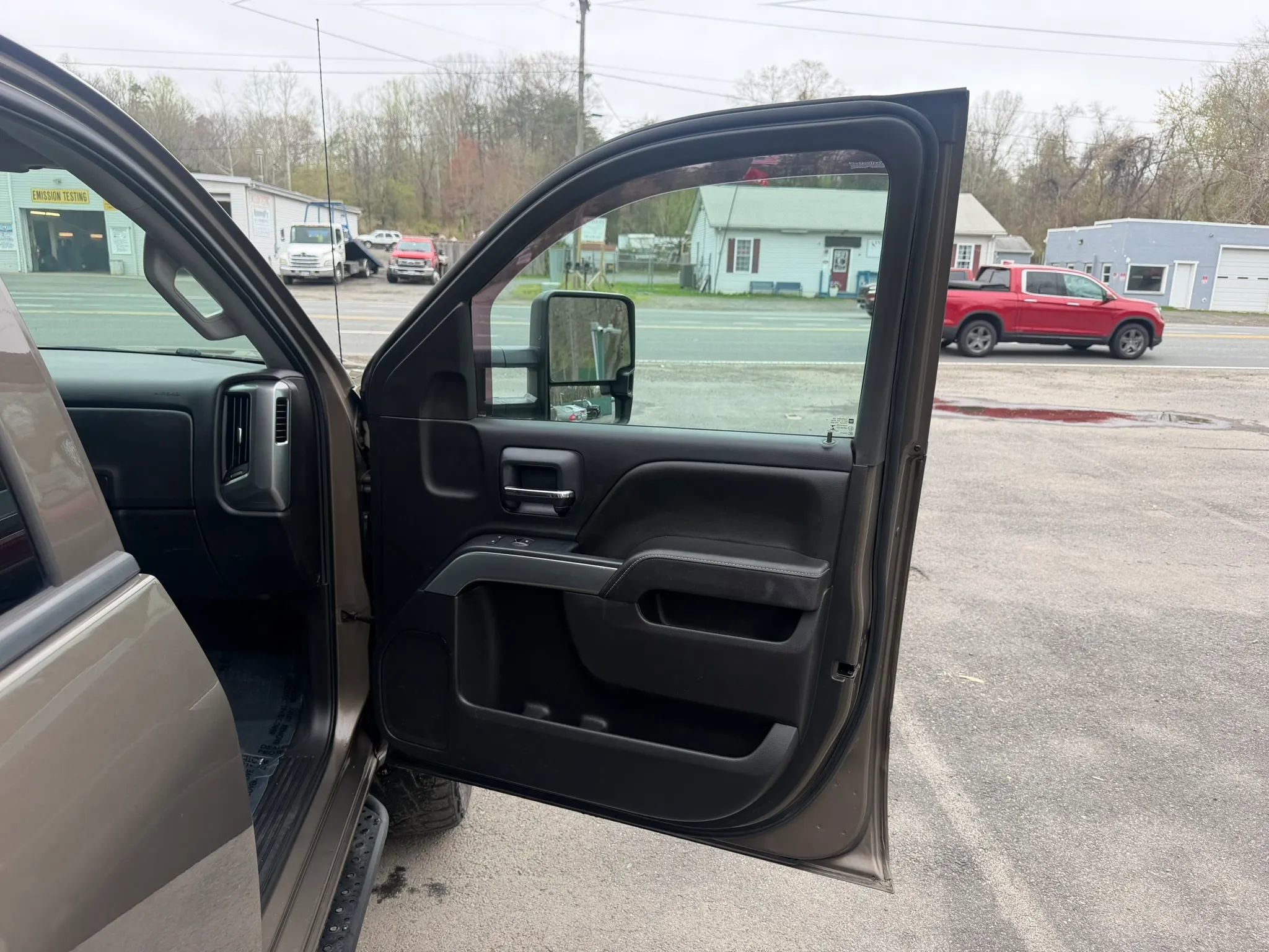 Used 2015 Chevrolet Silverado 1500 LT w/ LT Convenience Package image 15