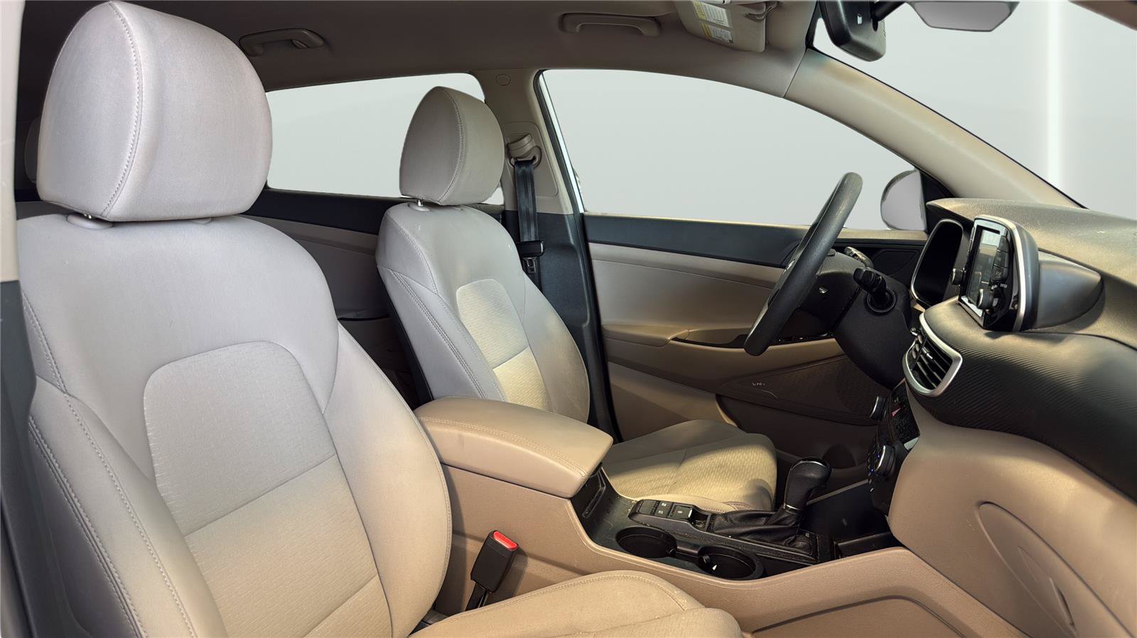 Used 2019 Hyundai Tucson Sport FWD image 15