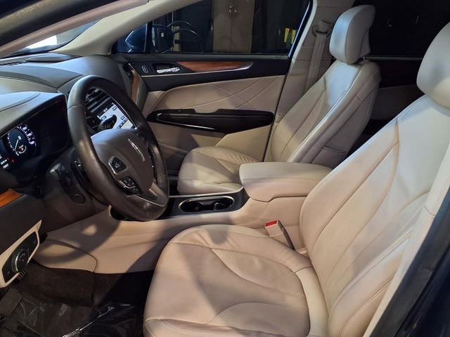 Used 2018 Lincoln MKC Select w/ Select Plus Package image 18