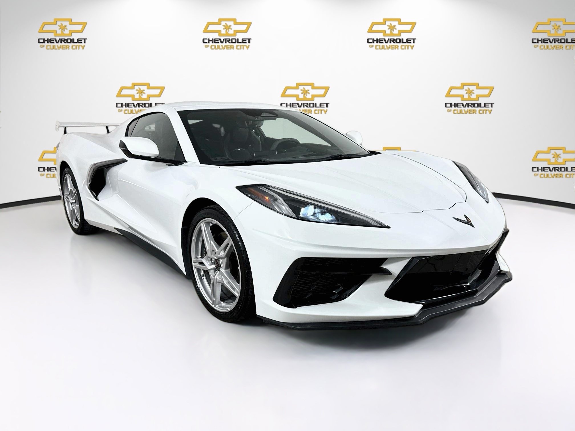 Used 2024 Chevrolet Corvette Stingray Coupe w/ Z51 Performance Package RWD image 1