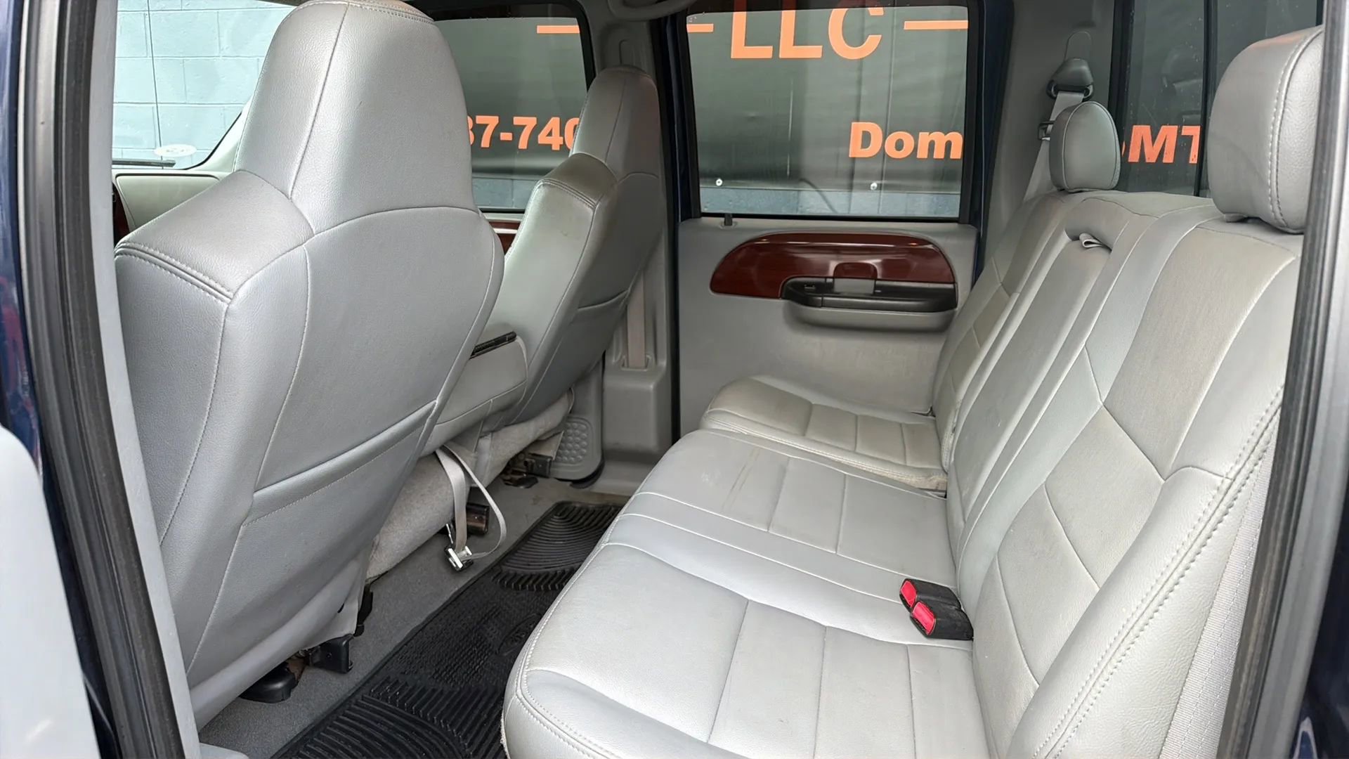 Used 2007 Ford F350 Lariat image 17