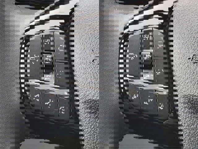 Certified 2023 Ford Escape Platinum image 32