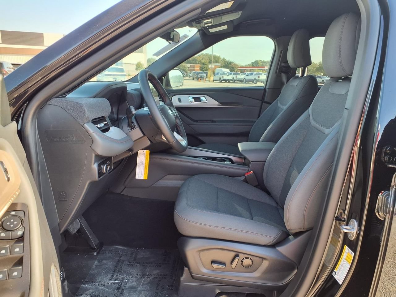 New 2027 Ford Explorer Active RWD image 18