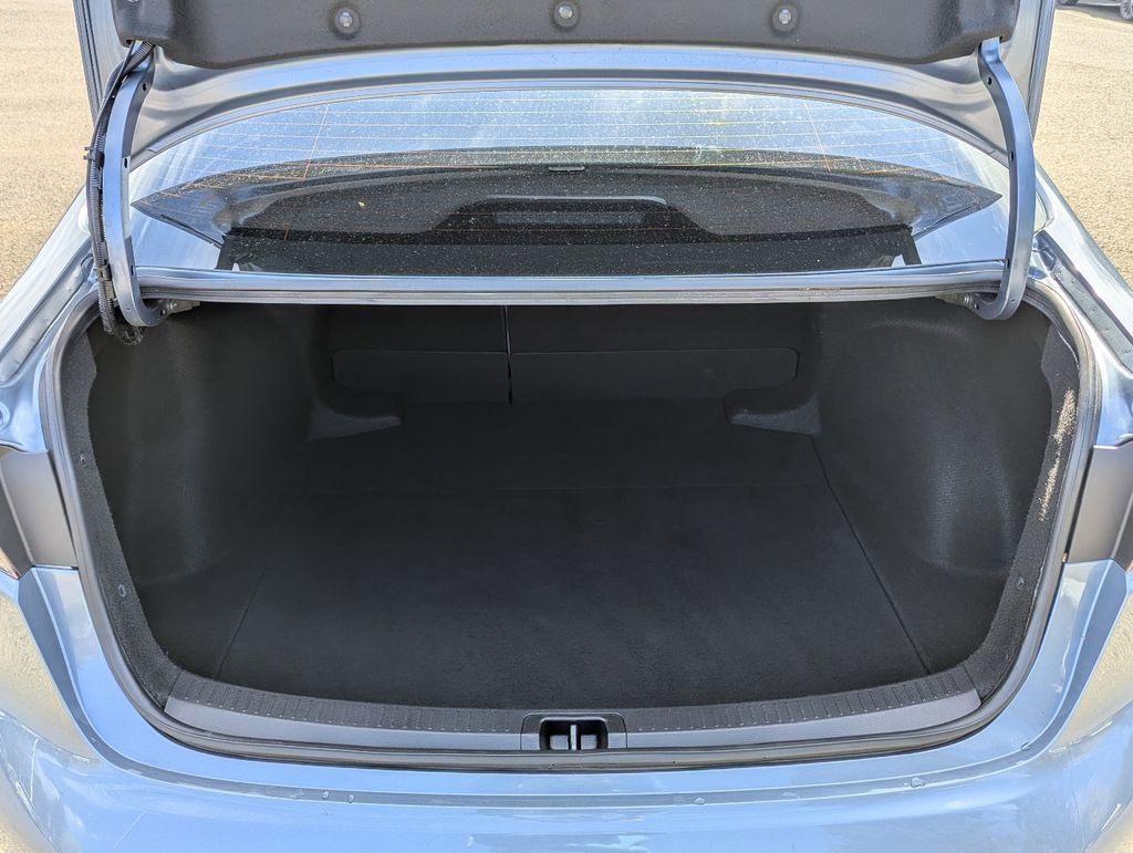 Used 2020 Toyota Corolla LE FWD image 26