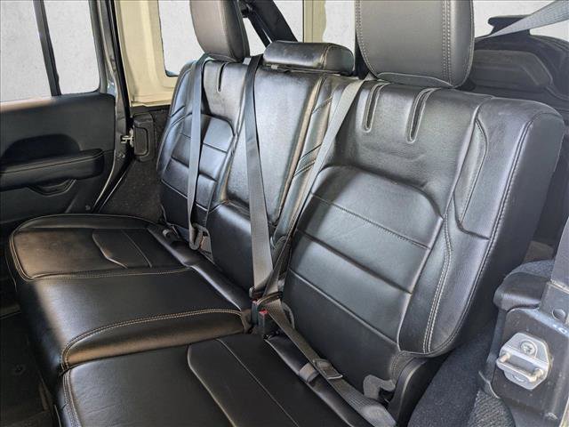 Used 2021 Jeep Wrangler Unlimited Sahara w/ Cold Weather Group AWD/4WD image 18