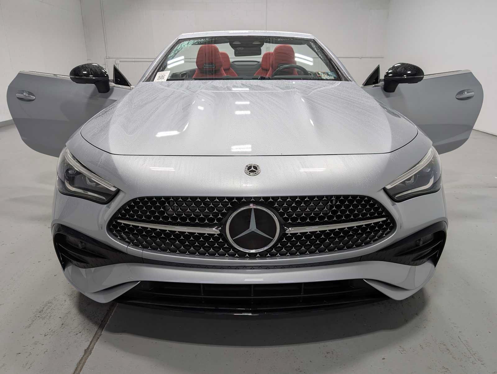 Used 2024 Mercedes-Benz CLE 300 4MATIC Cabriolet image 16