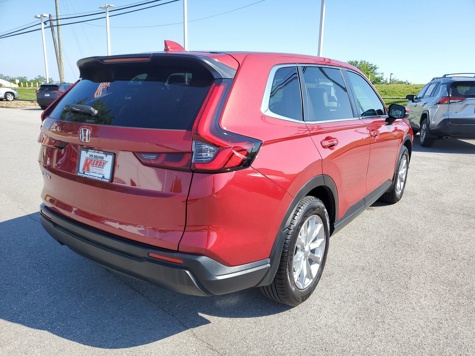 Used 2023 Honda CR-V EX image 4