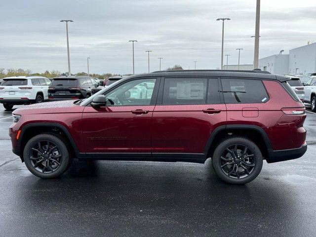 New 2025 Jeep Grand Cherokee L Limited w/ Trailer Tow Package image 9