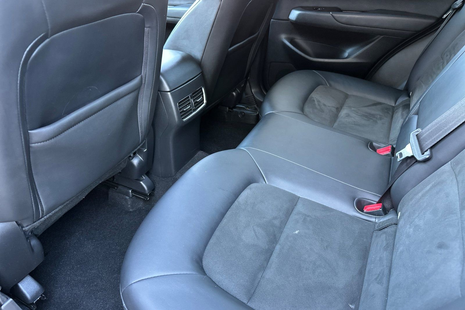 Used 2019 MAZDA CX-5 Touring image 12