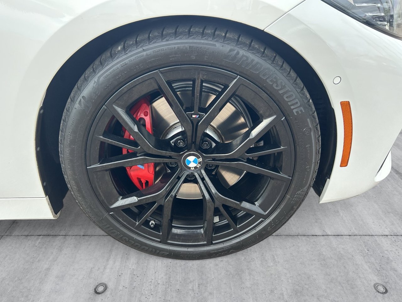 Used 2023 BMW M440i Coupe w/ Premium Package RWD image 9