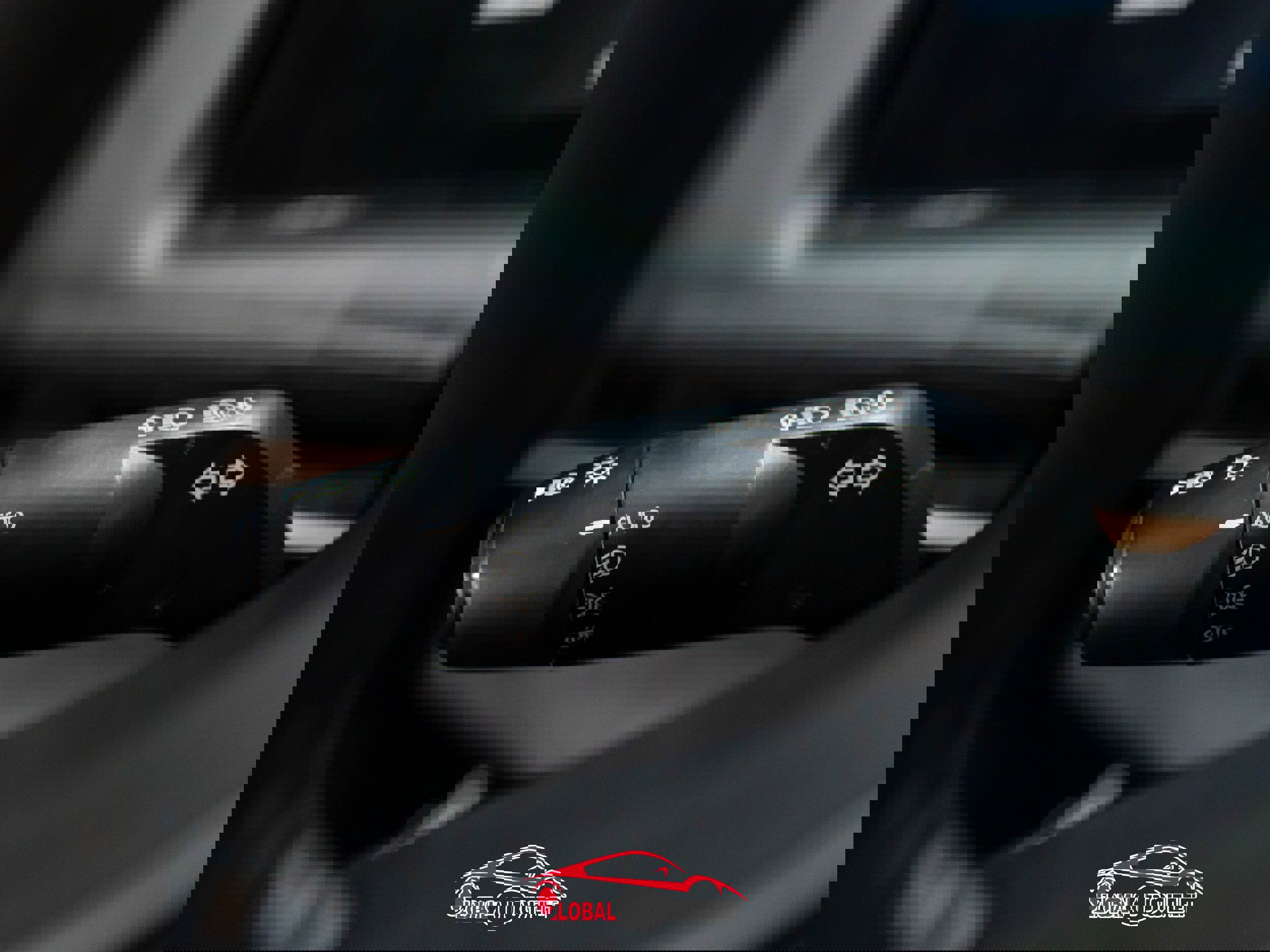 Used 2023 Nissan Ariya FWD image 28