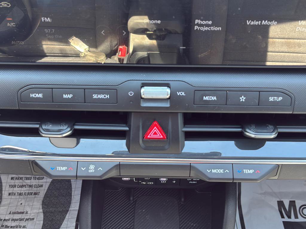 Certified 2025 Kia K4 EX image 31