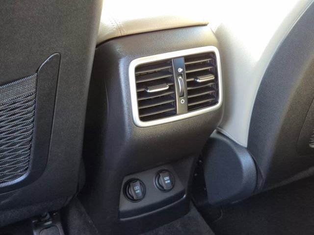 Used 2021 Kia Sportage EX image 16