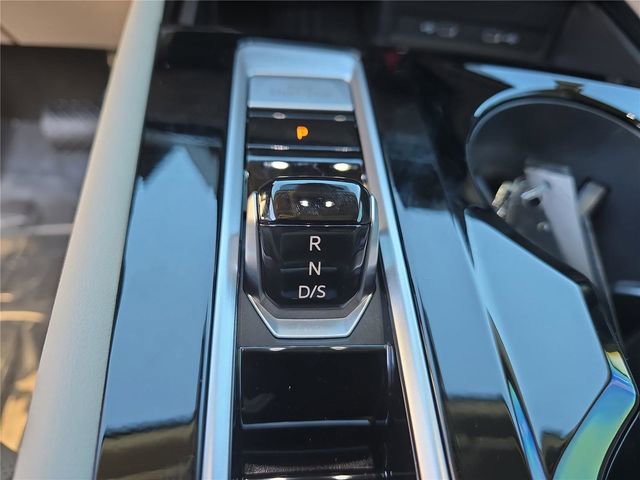 New 2026 Volkswagen Atlas SE image 23