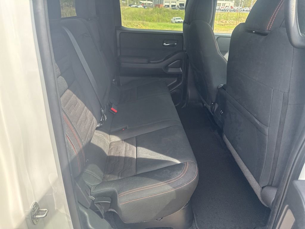 Used 2022 Nissan Frontier Pro-X image 15