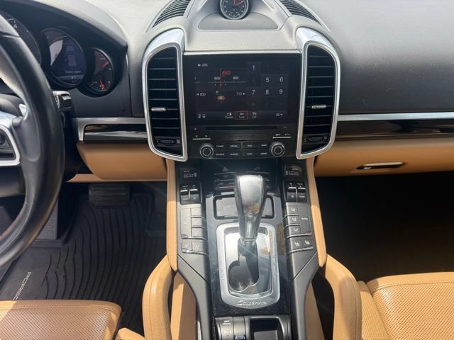 Used 2018 Porsche Cayenne Platinum Edition AWD/4WD image 15