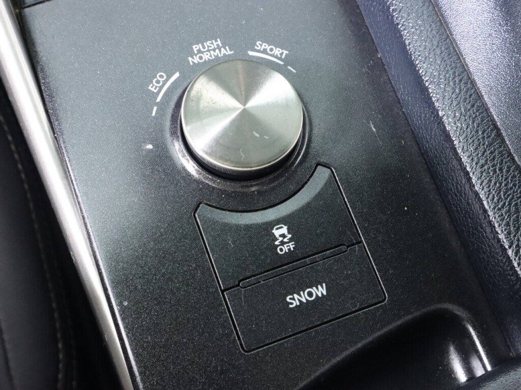 Used 2015 Lexus IS 250 w/ Navigation System Package RWD image 24