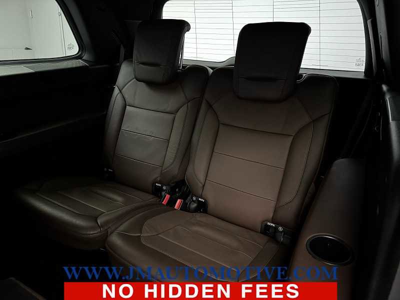 Used 2016 Mercedes-Benz GL 450 4MATIC image 17