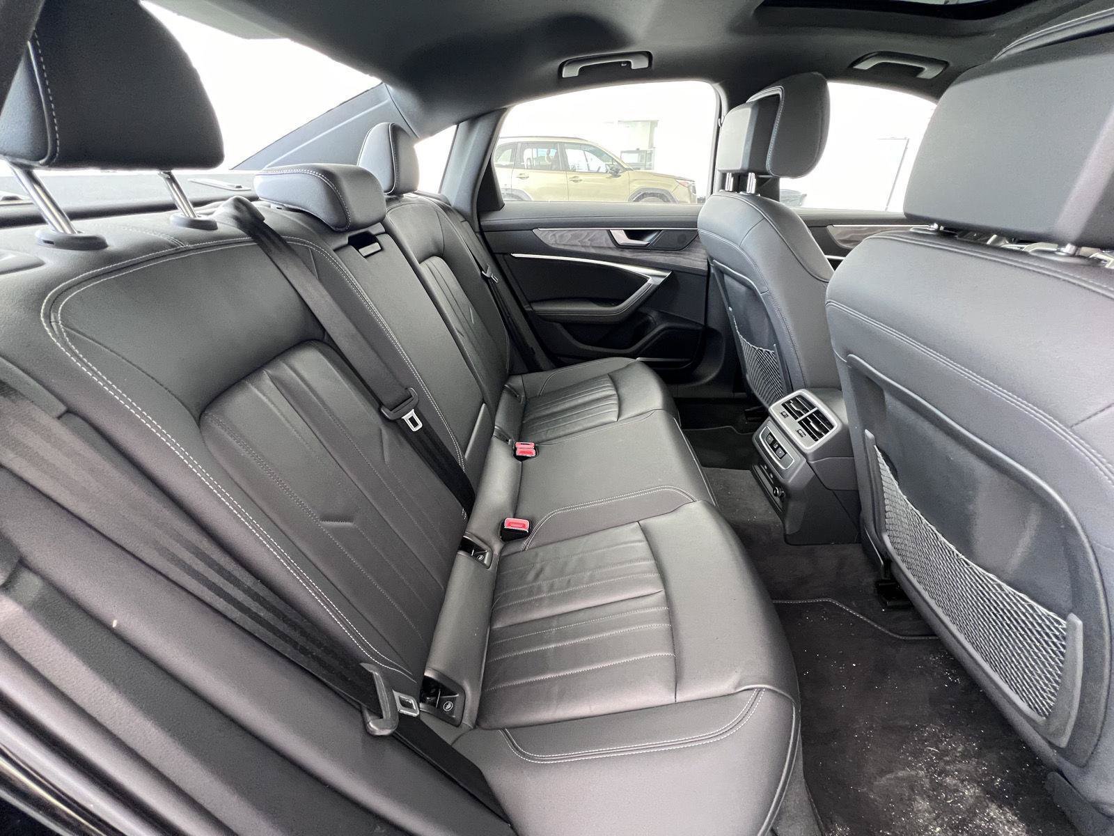 Used 2024 Audi A6 Premium Plus AWD/4WD image 18