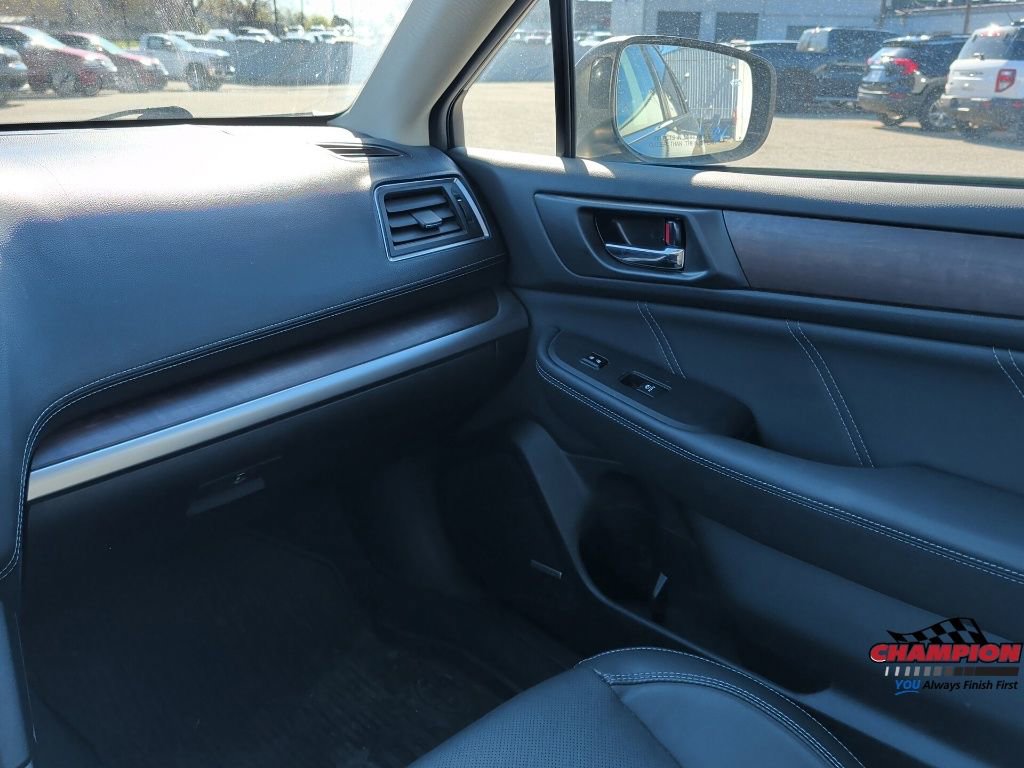 Used 2018 Subaru Outback 2.5i Limited AWD/4WD image 28