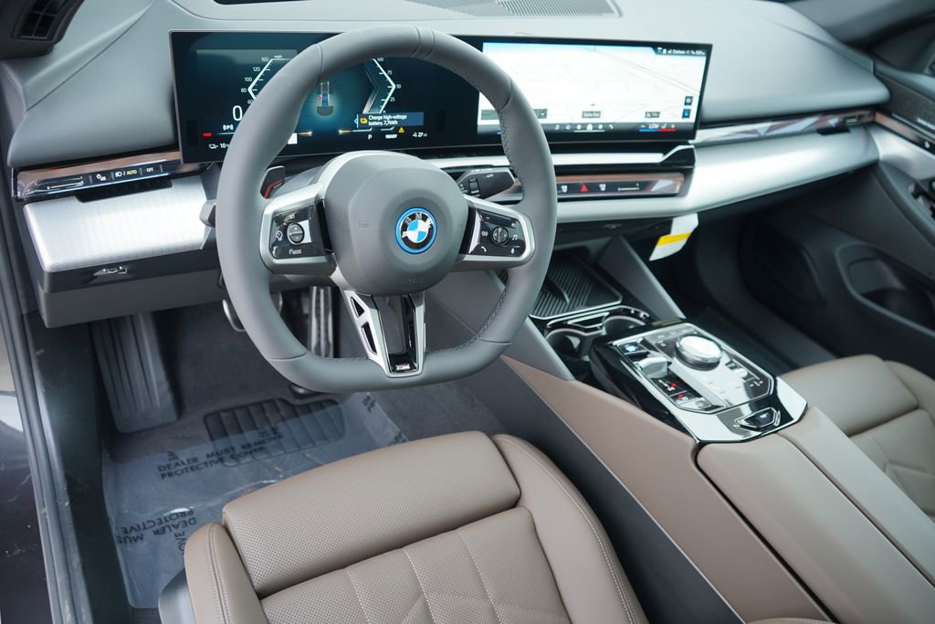 New 2026 BMW i5 eDrive40 w/ M Sport Package RWD image 12